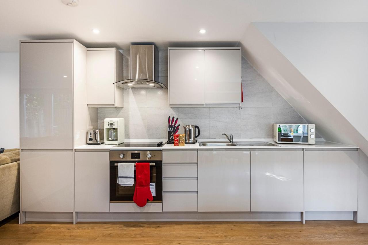 South Woodford 2 Bed En-Suite House London Ngoại thất bức ảnh