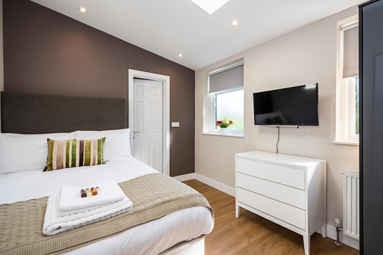 South Woodford 2 Bed En-Suite House London Ngoại thất bức ảnh