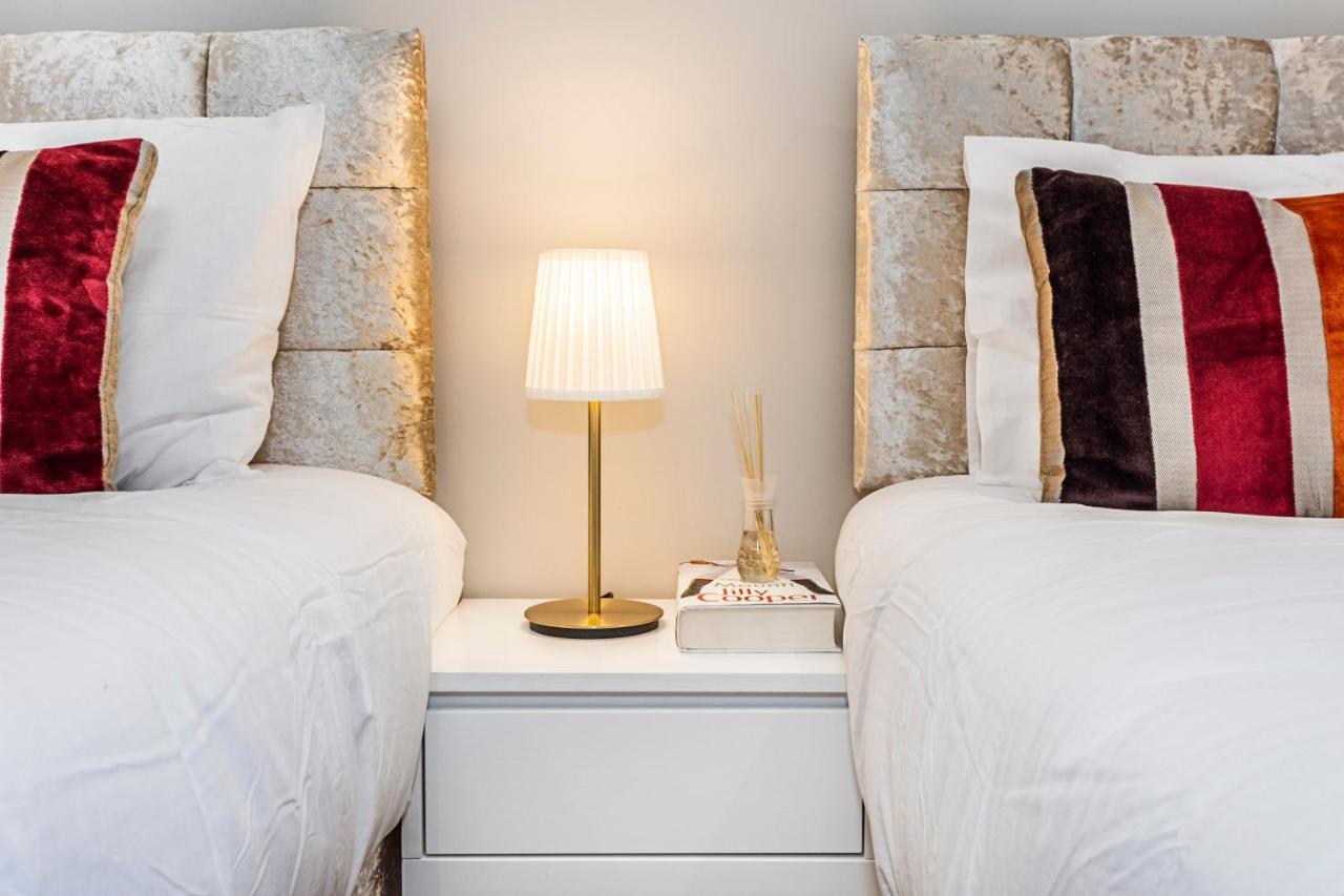 South Woodford 2 Bed En-Suite House London Ngoại thất bức ảnh